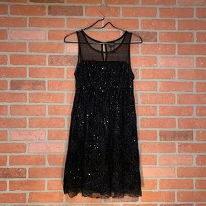 daytrip Black Mock Sweetheart Sleevless Dress with Sequins. Size Medium